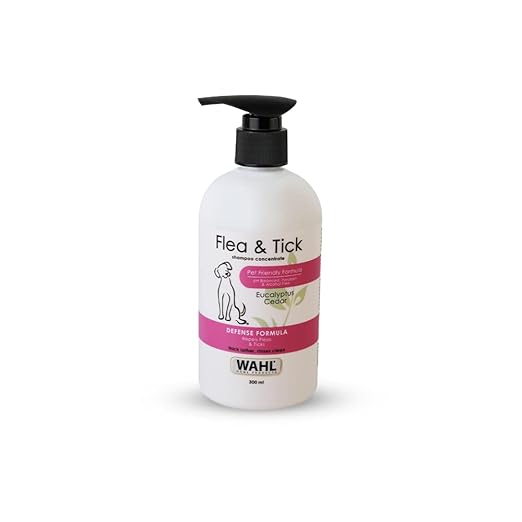 WAHL Flea & Tick Shampoo 300ml